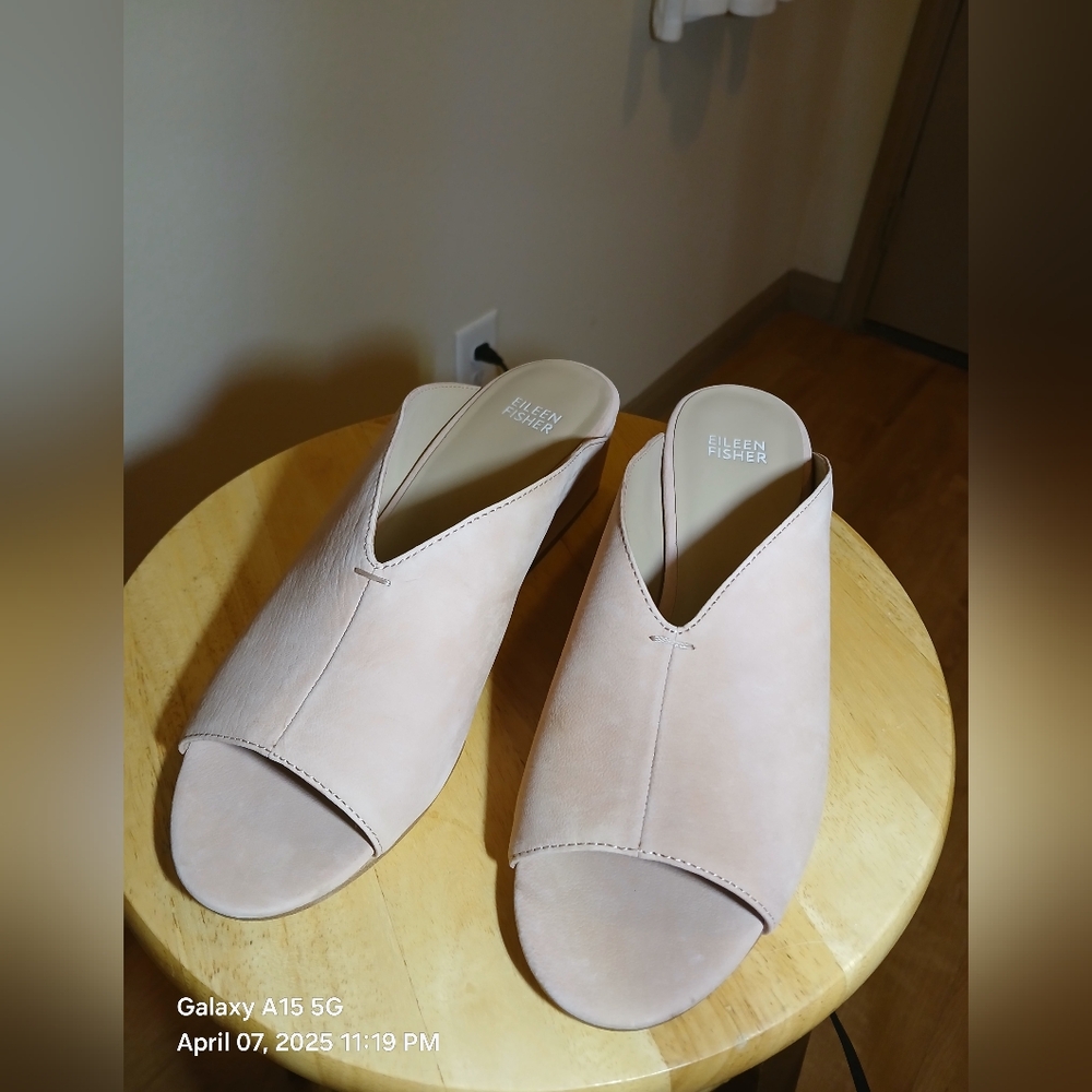 Eileen Fisher Women's Cream Open-Toe Shoes